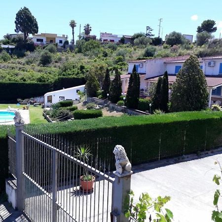 Case Vacanze Con Piscina Altavilla Milicia Exterior foto